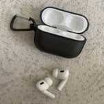 Продаю оригинальные AirPods Pro 2.