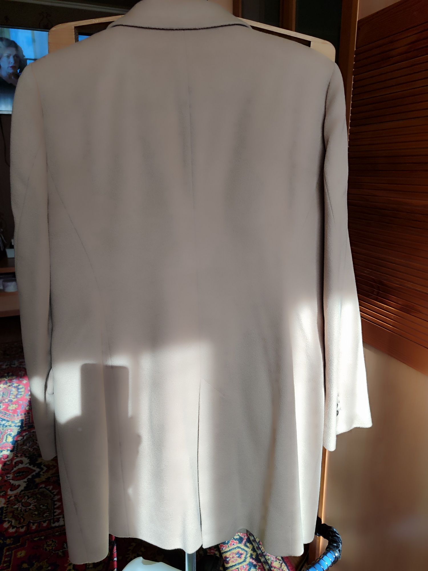 Пальто осеннее ZARA р.48