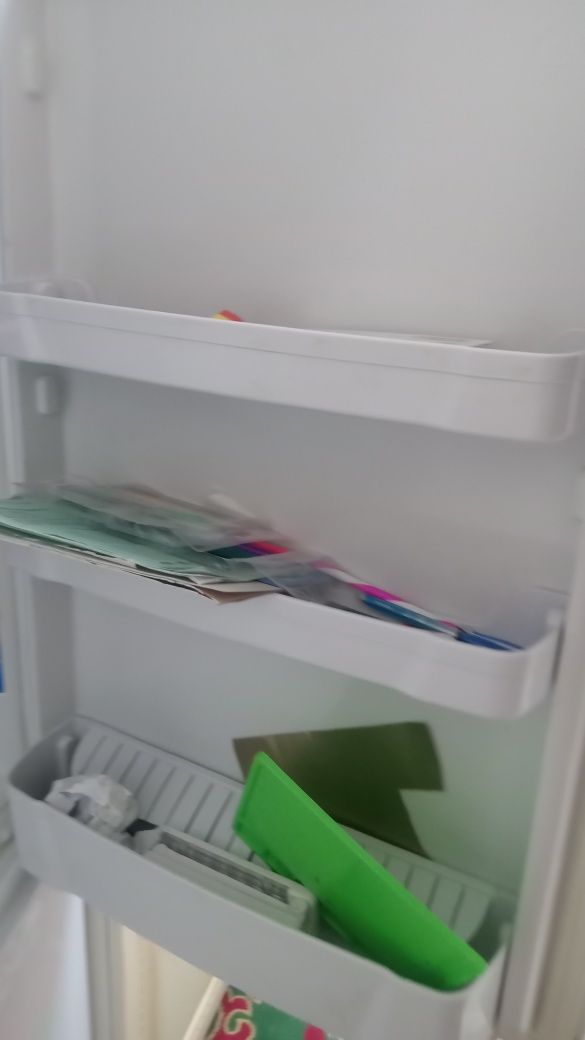 Продам холодильник