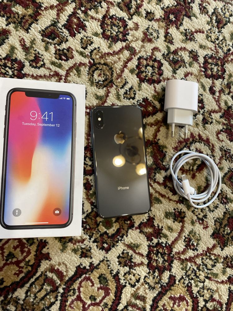 Айфон Х 64gb 84% работает отлично