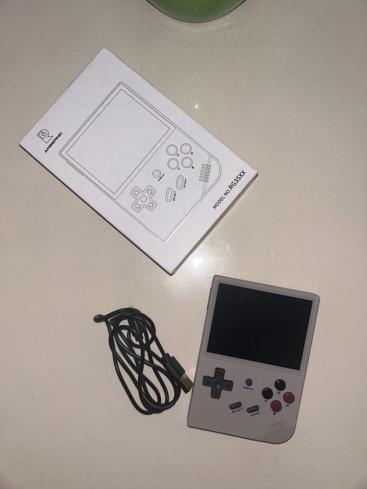 Игровая приставка Anbernic RG35XX
