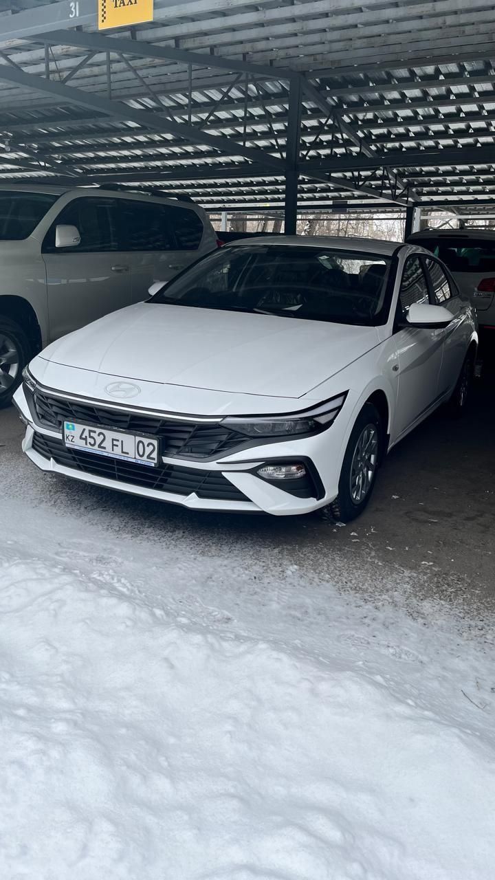 Автомобильдер арендага.  Таксовкага