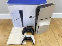 Sony PS5 Slim 2 Геймпада Около 50 Игр Фифа 25 Юфс и другие