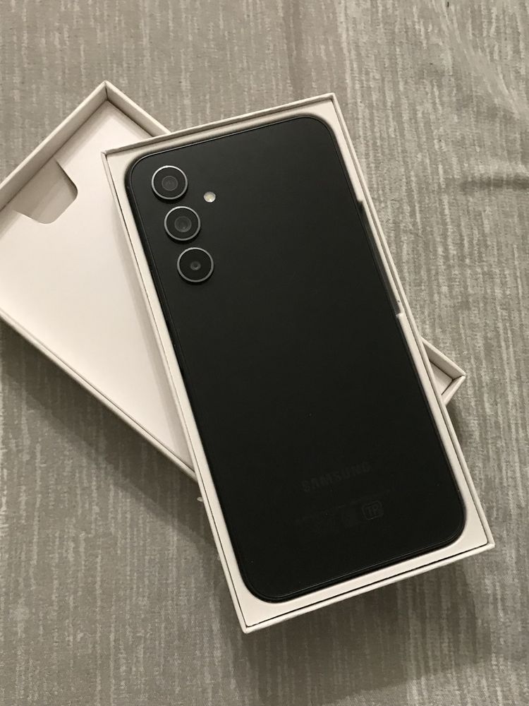 Samsung A54 5G 6 ГБ/128 ГБ