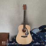 Продам гитару yamaha 370
