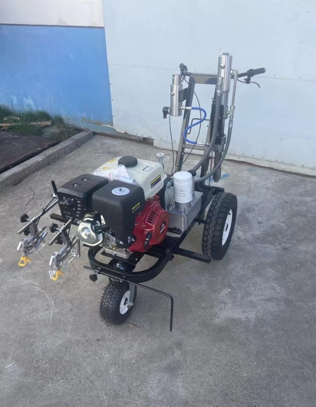 Разметочная машина hyvst splm800, разметка.