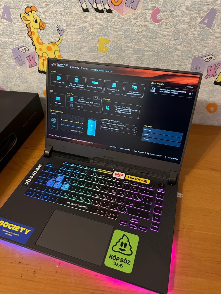 Ноутбук  ASUS ROG STRIX игровой ноутбук компьютер