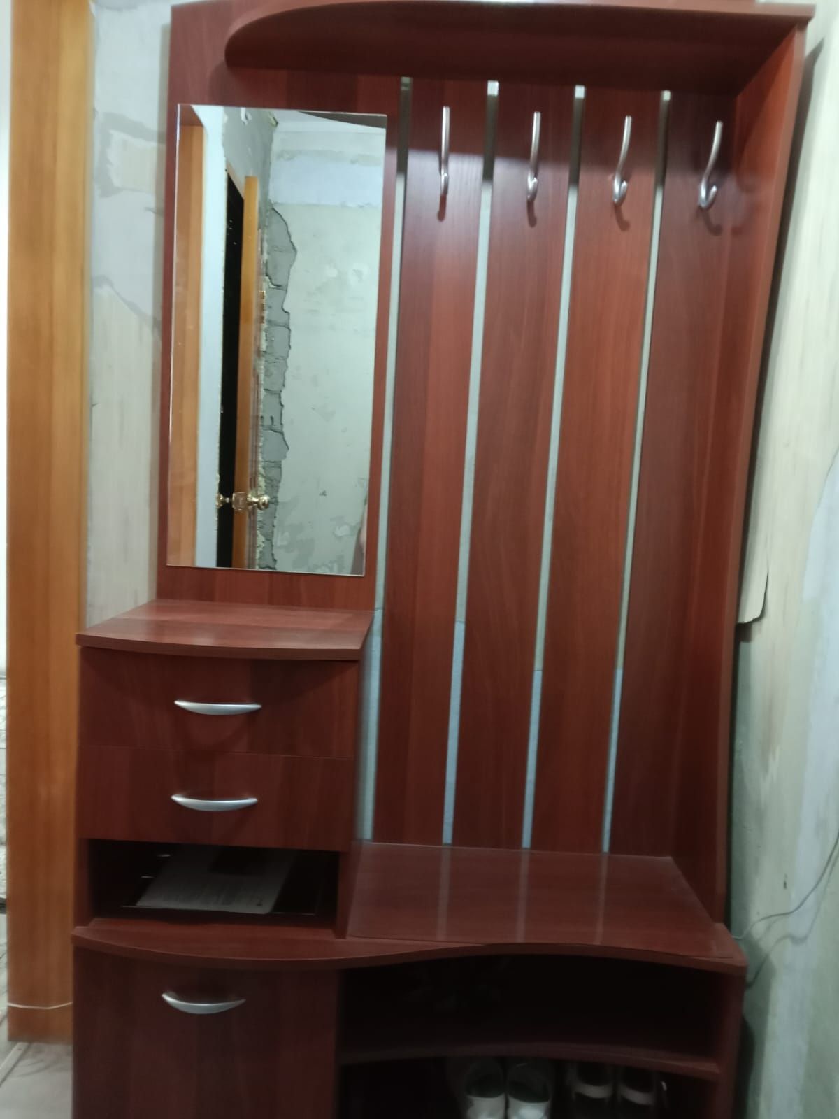 Продам прихожку в новом состоянии