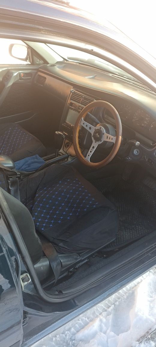 Продам авто Toyota Caldina АКПП полный привод