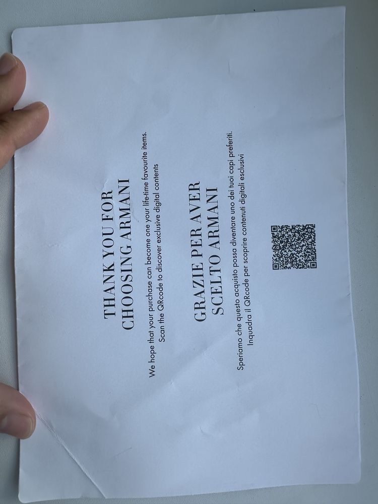 Продам оригинал сумку от Armani exchange