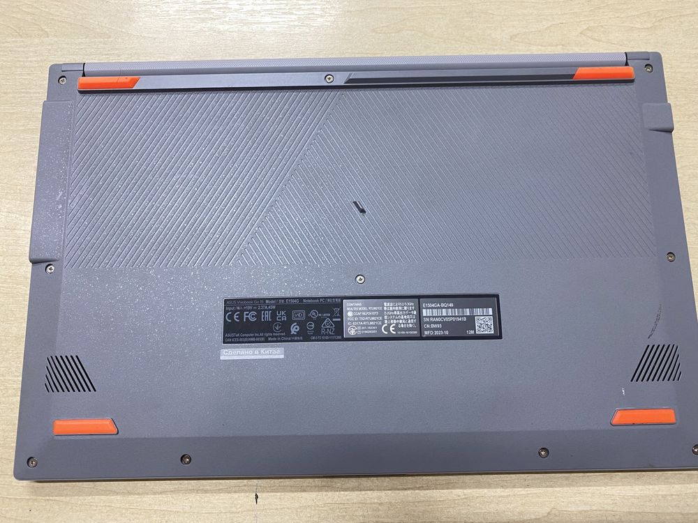 продам ноутбук Asus Vivobook Go E15. В идеальном состояние