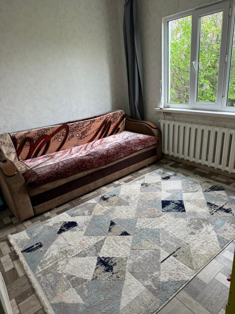 Продам дом один двор на два хозяина