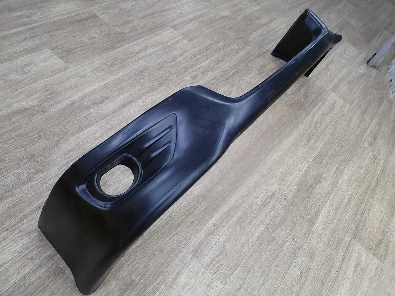 Передняя накладка Toyota Camry SE45