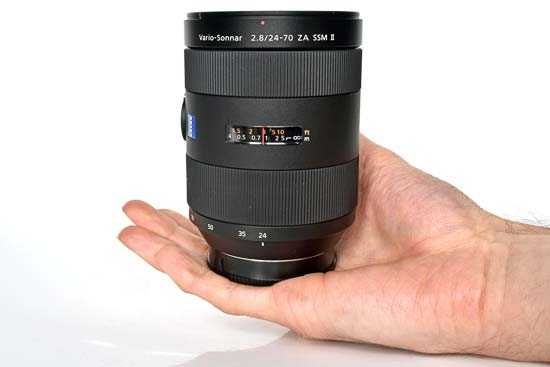 Sony Carl Zeiss Vario-Sonnar 24-70mm T* f/2.8 ZA SSM (SAL2470Z)