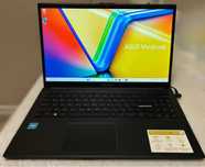 Продаю ноутбук Asus Vivobook GO E1504GA