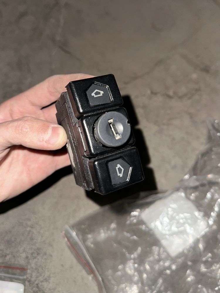 Замок бардачка и трос Мерседес W140