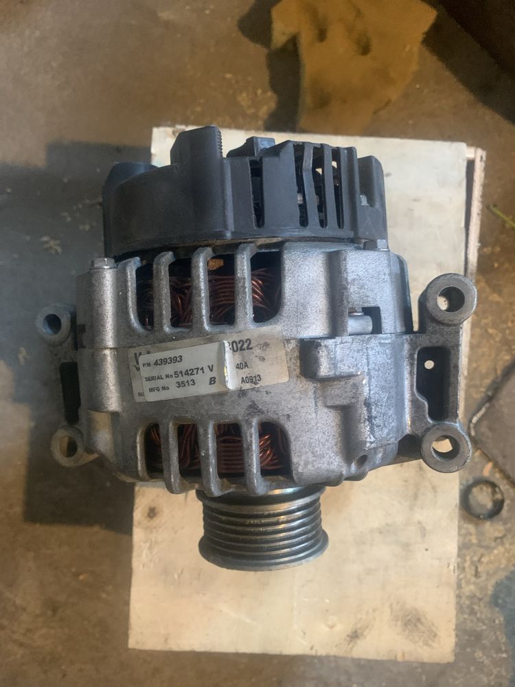 Генератор Valeo Volkswagen Passat B5+ рестайлинг ABM 1.8 Turbo