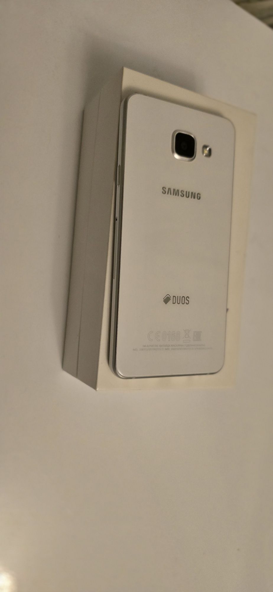 Samsung A3, 2016, 16 GB