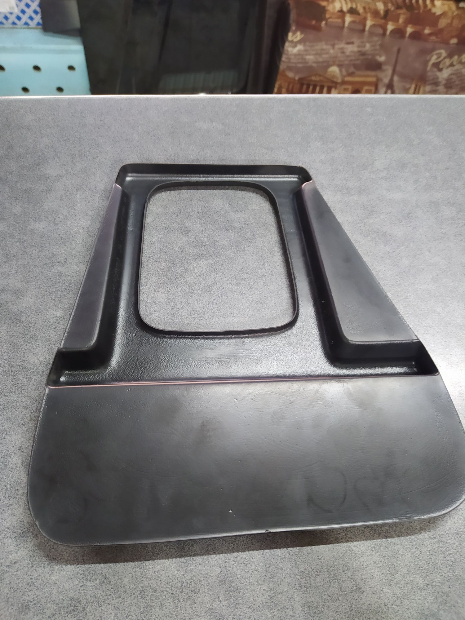 Полка КПП BMW E34