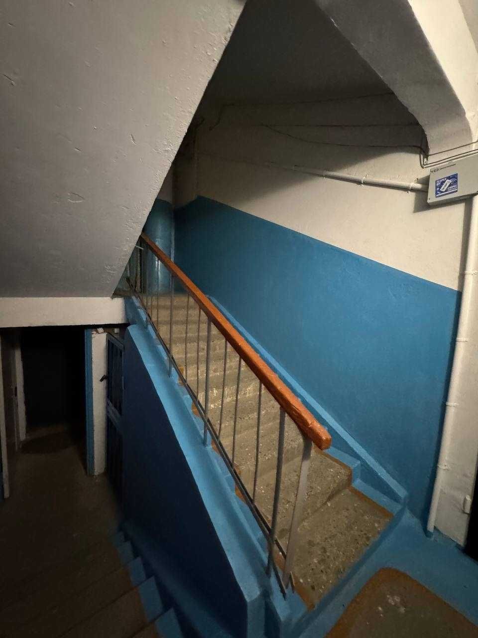 Продам 2 к.кв. на 8 мкр