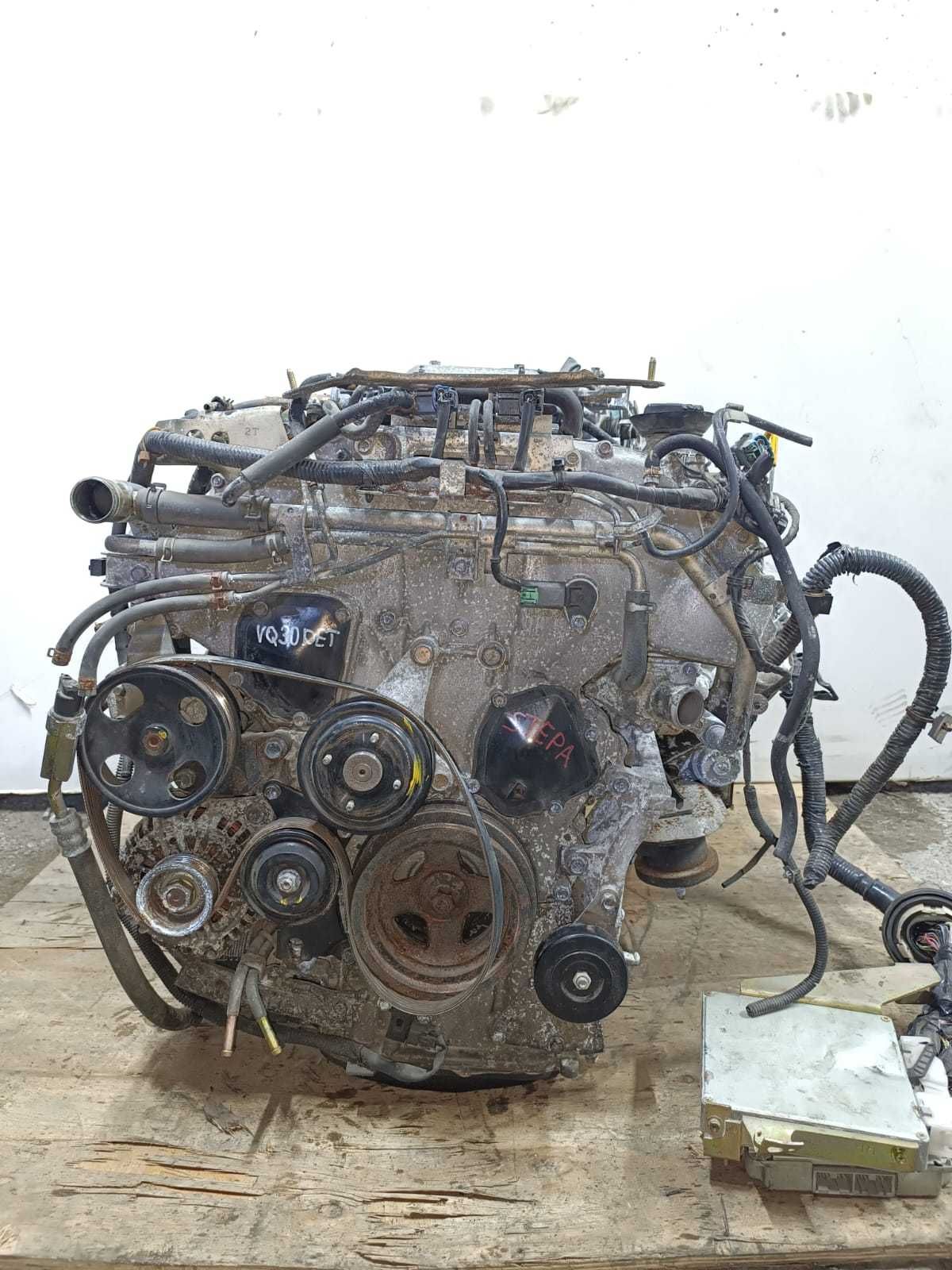 Двигатель VQ30DET Nissan V6 3.0 VQ30 turbo Cedric Gloria Leopard Y33