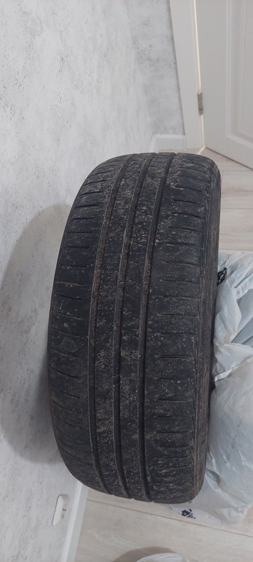 Шины , летние б/у Hankook