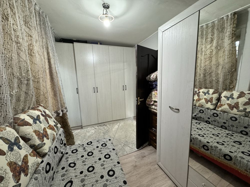 Продам 2х комнатную в центре