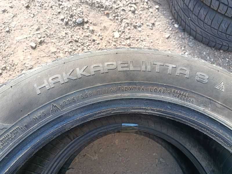 Шины 225/55 R17 - "Nokian Hakkapeliitta 8" (Россия), зимние.