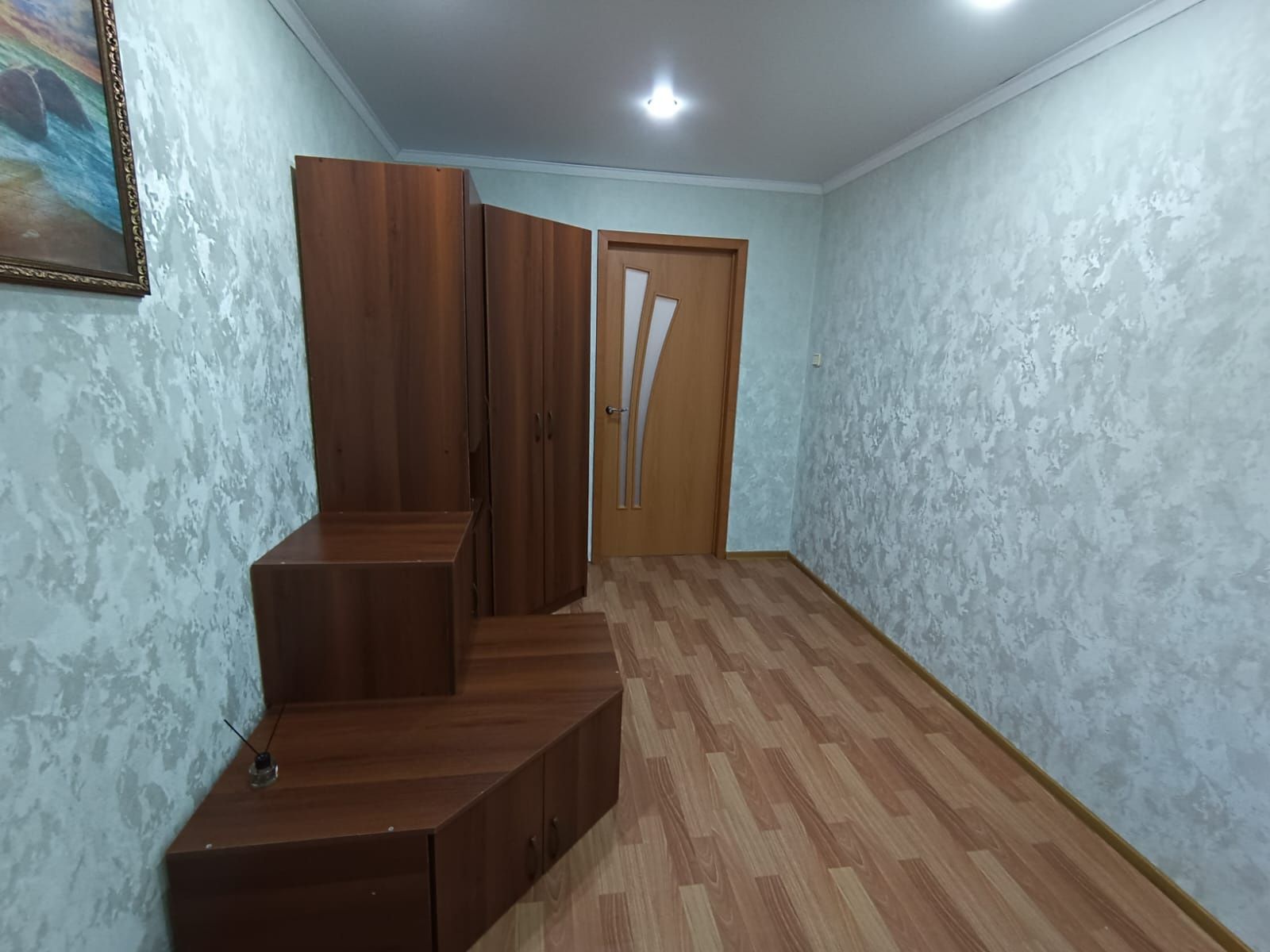 Продается 2-комн квартира, адрес Мира 278,чистая уютная