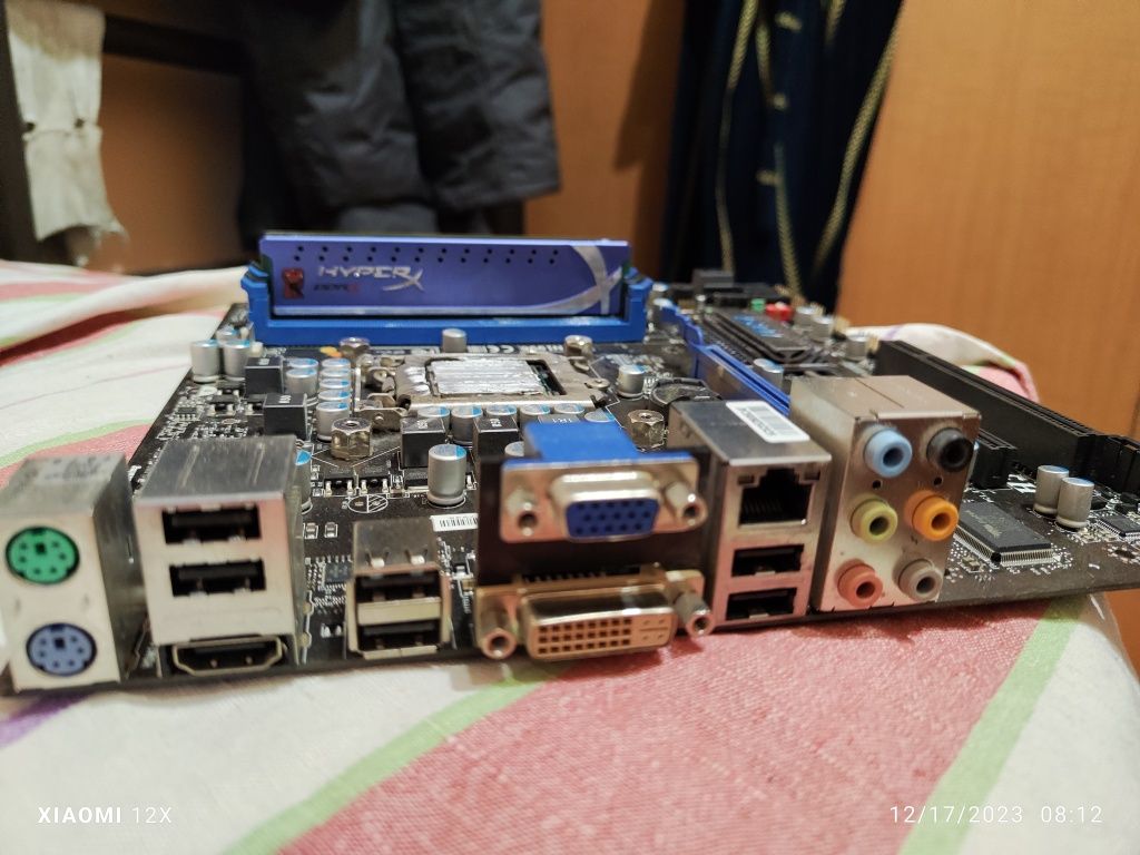 Комплект.  MSI H55M + i5-760 (2,8Ghz) + 4Гб(2+2)