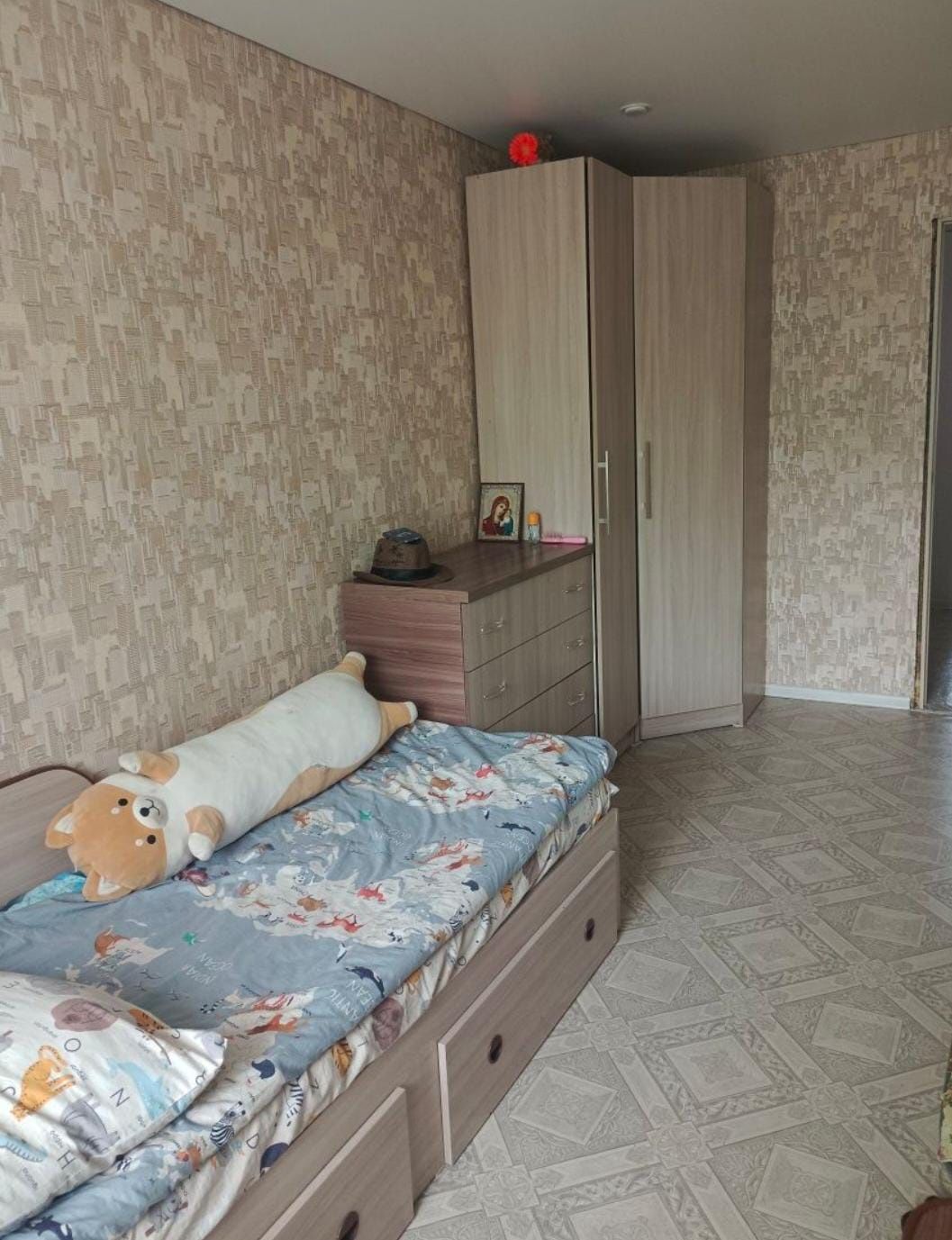 Продам 3х комнатную  квартиру