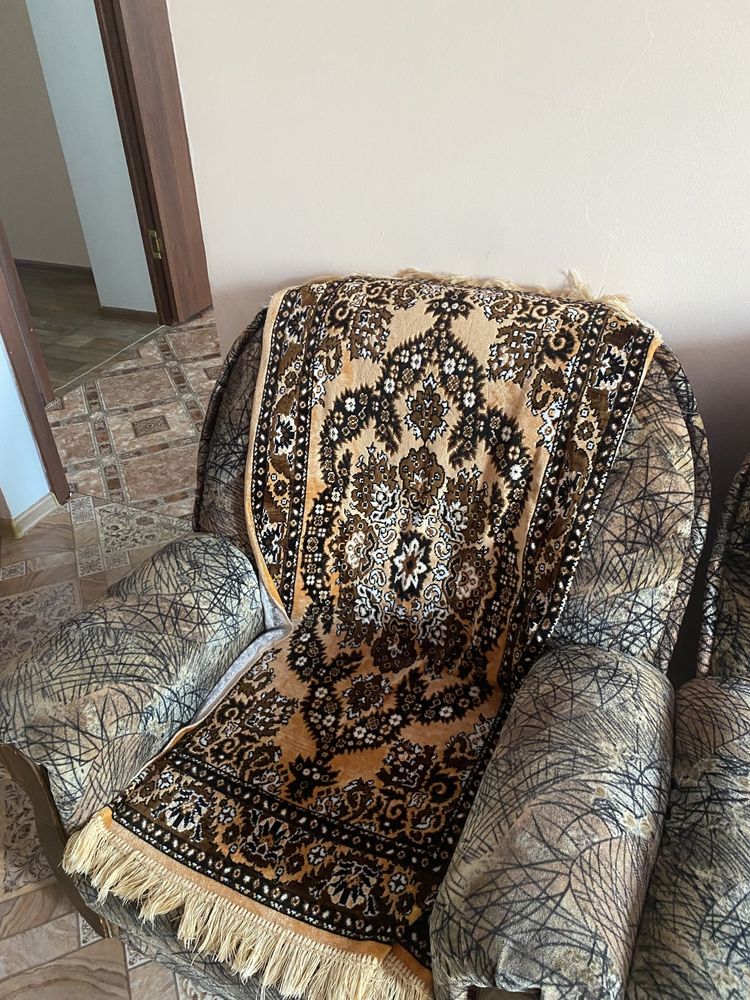 Диван с 2ми креслами