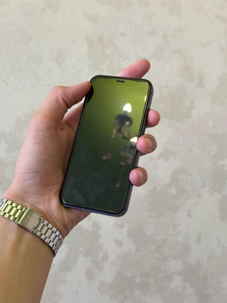 iPhone 12 mini