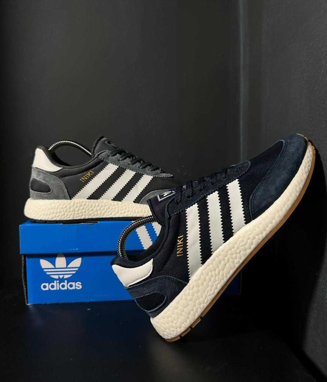 Adidas iniki спортивные мужские кроссовки (2522)