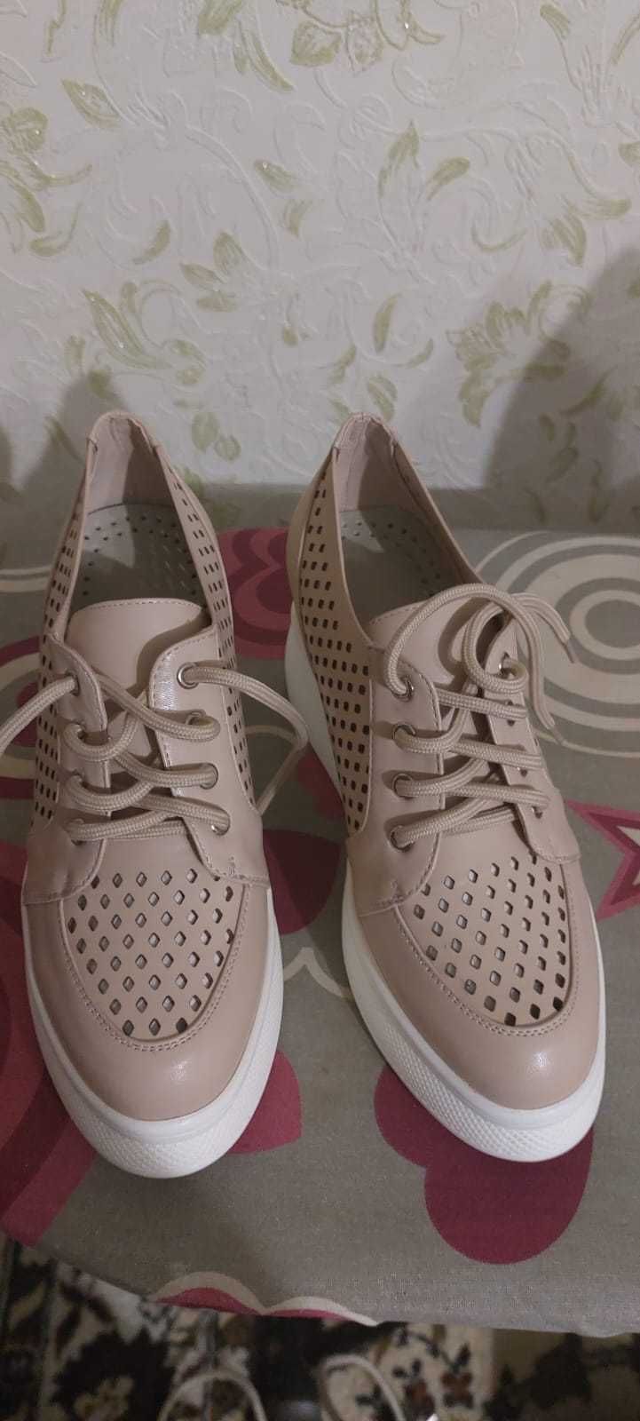 Продам летние туфли