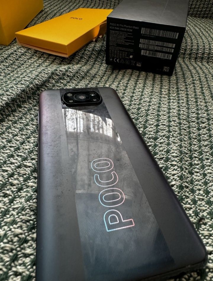 Смартфон Poco х3про 8/256 ГБ.