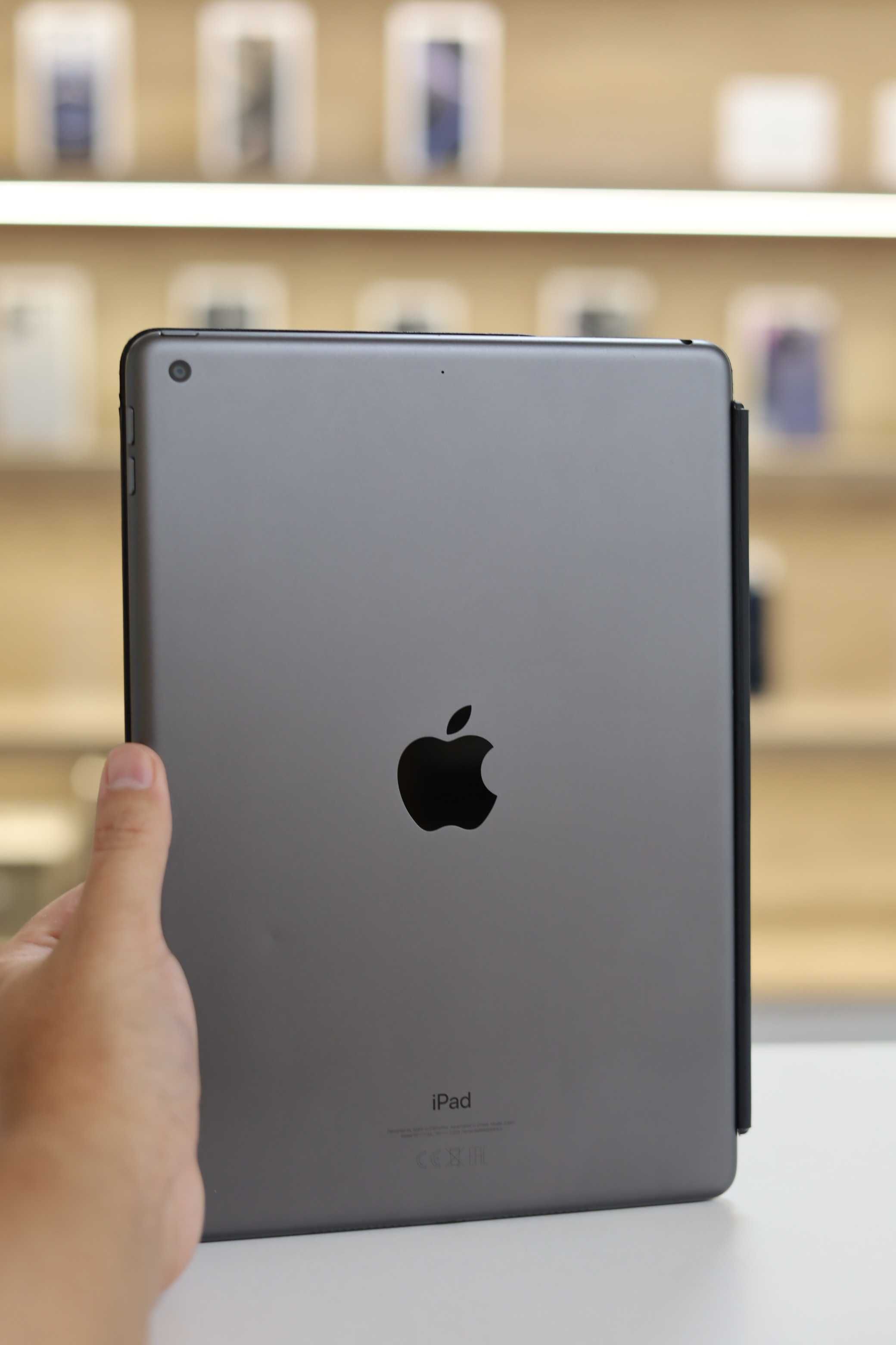 iPad 9th gen 2021 64Gb Smart Keyboard