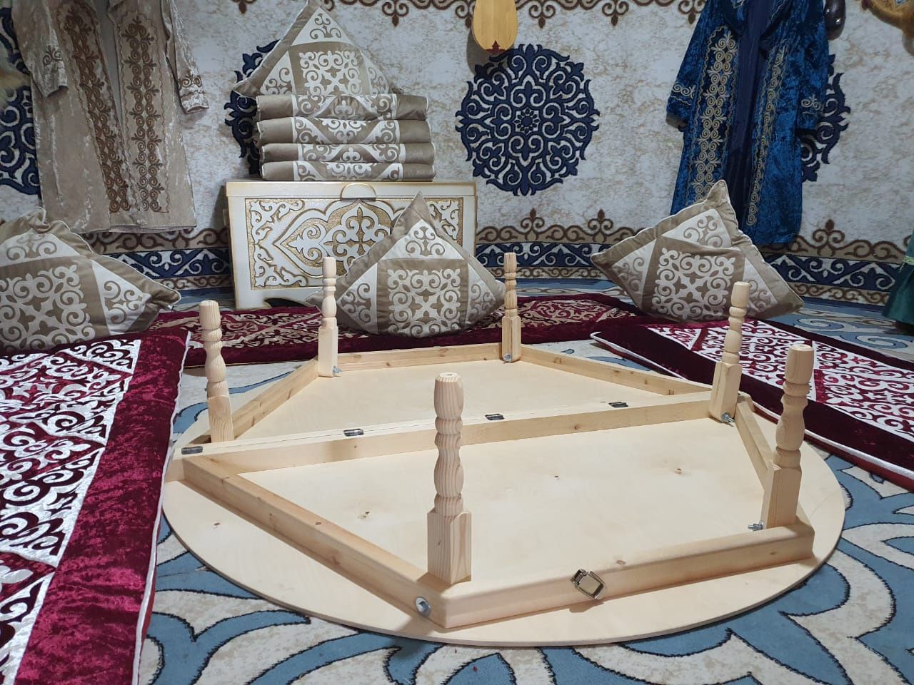 Столы казахские трансформер (жозы)