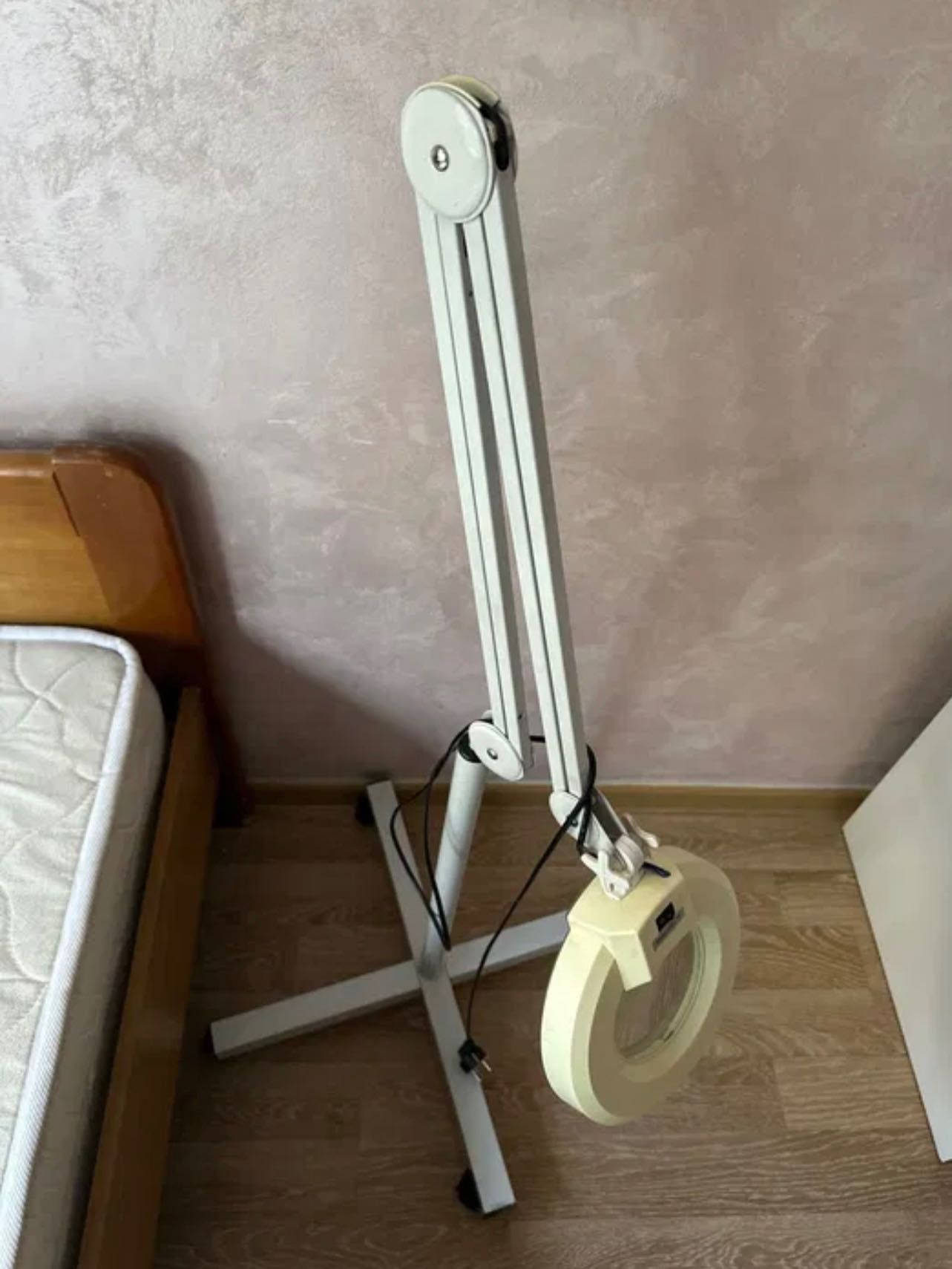 Лампа для наращивания ресниц