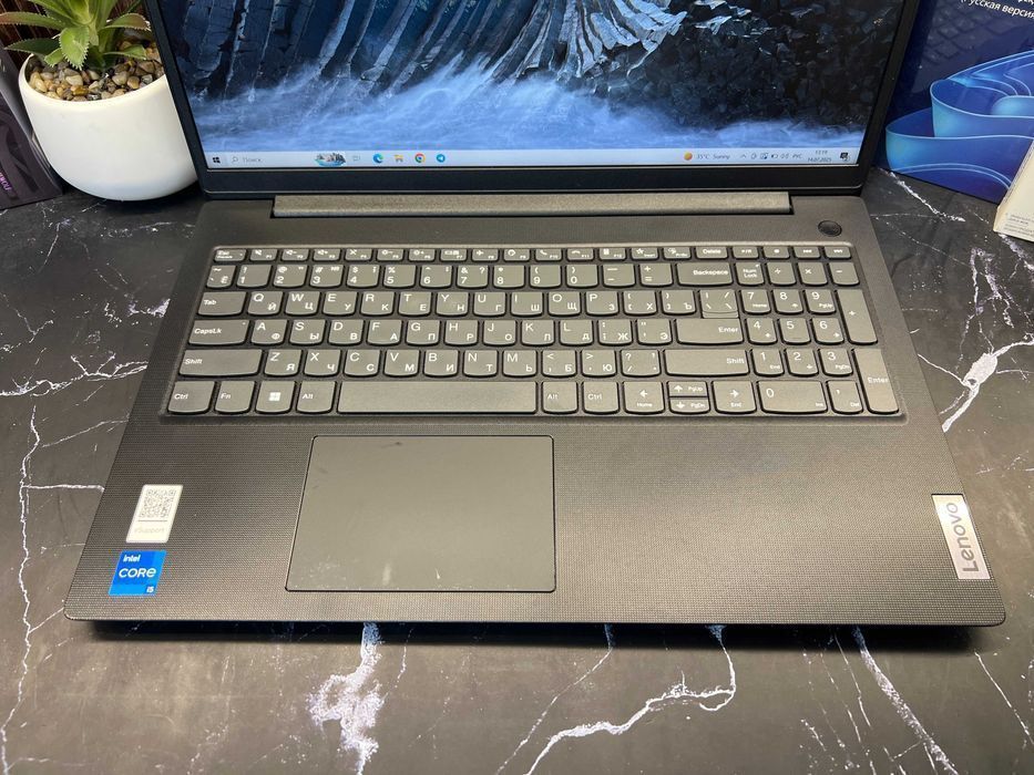Ноутбук бизнес класса Lenovo V15 | Core i5-13420H | 16GB | 512GB SSD