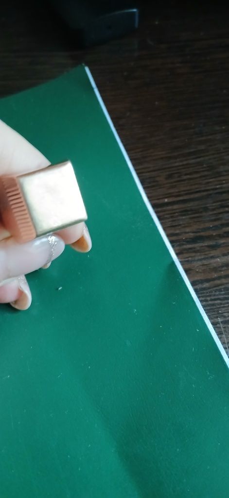 Продам мужскую печатку