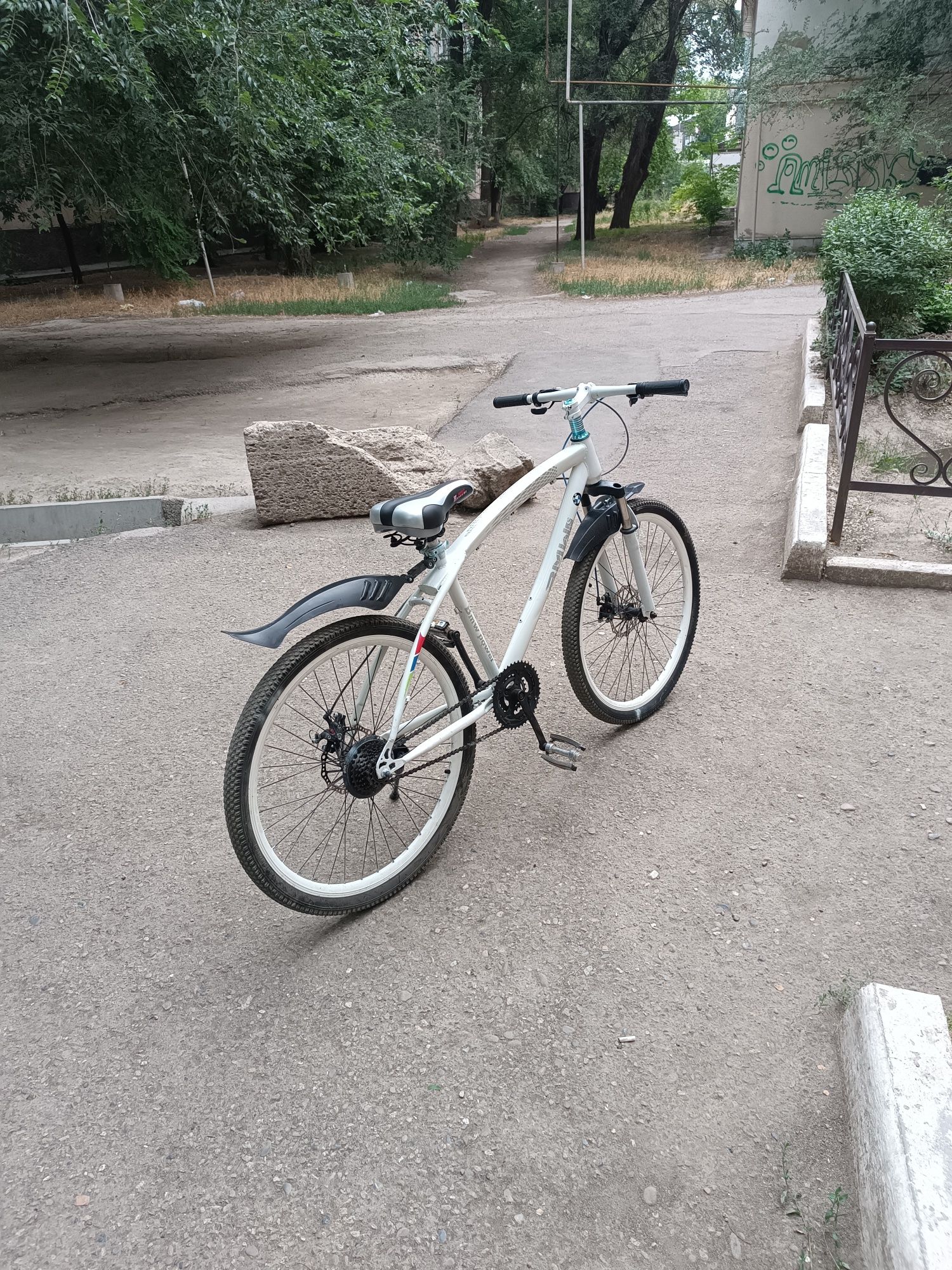 Спортивный велик.BMW