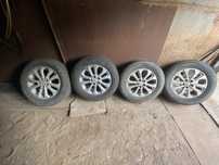 Продам диски Хендай с шинами 235/65/17