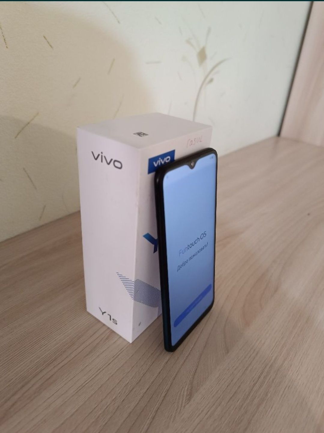VivoY1s телефон не дорого ВивоЮ1с