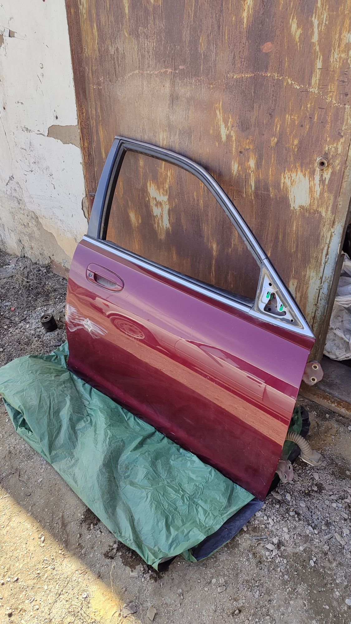 Двери Mazda Xedos 6