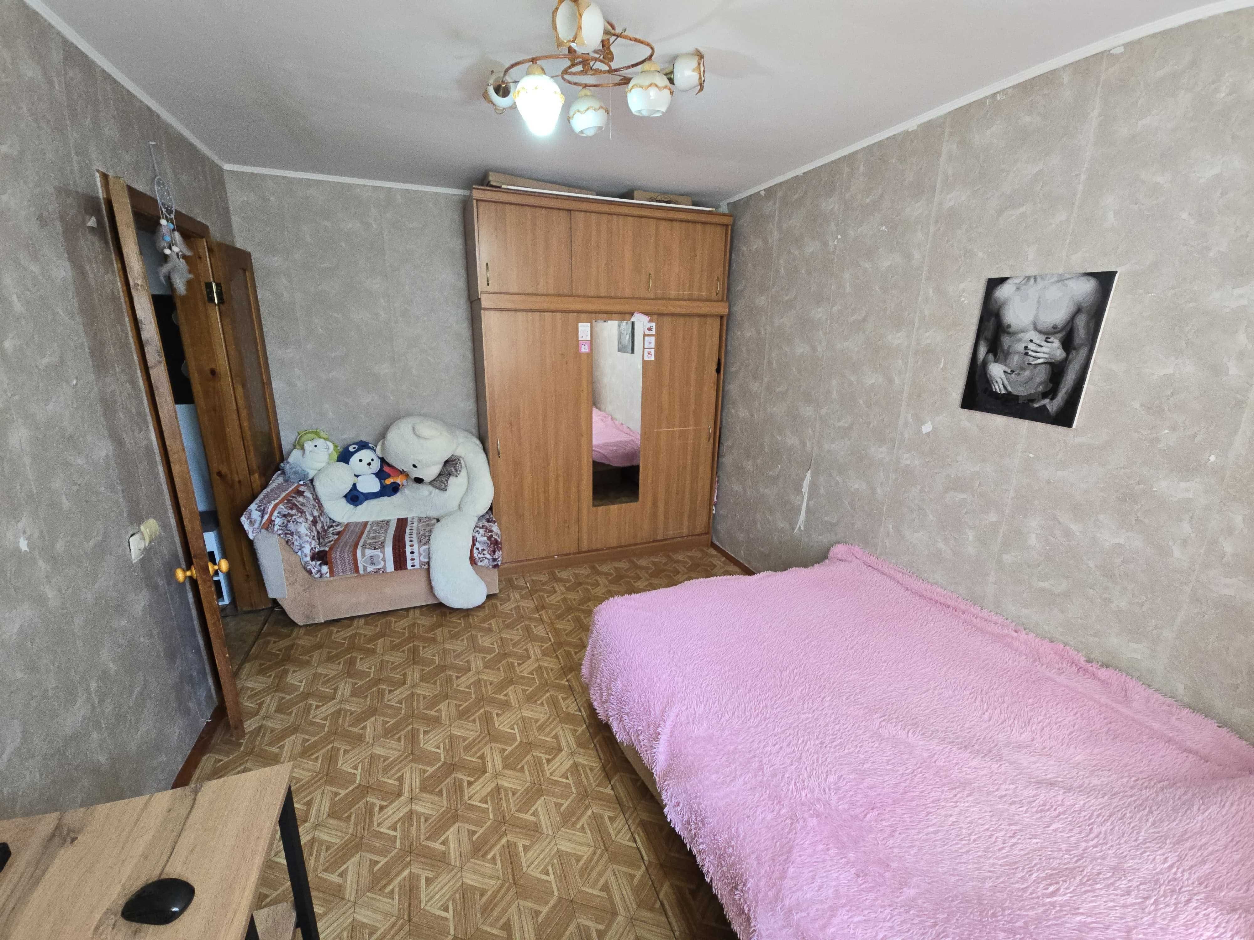 Продам однокомнатную квартиру в центре города