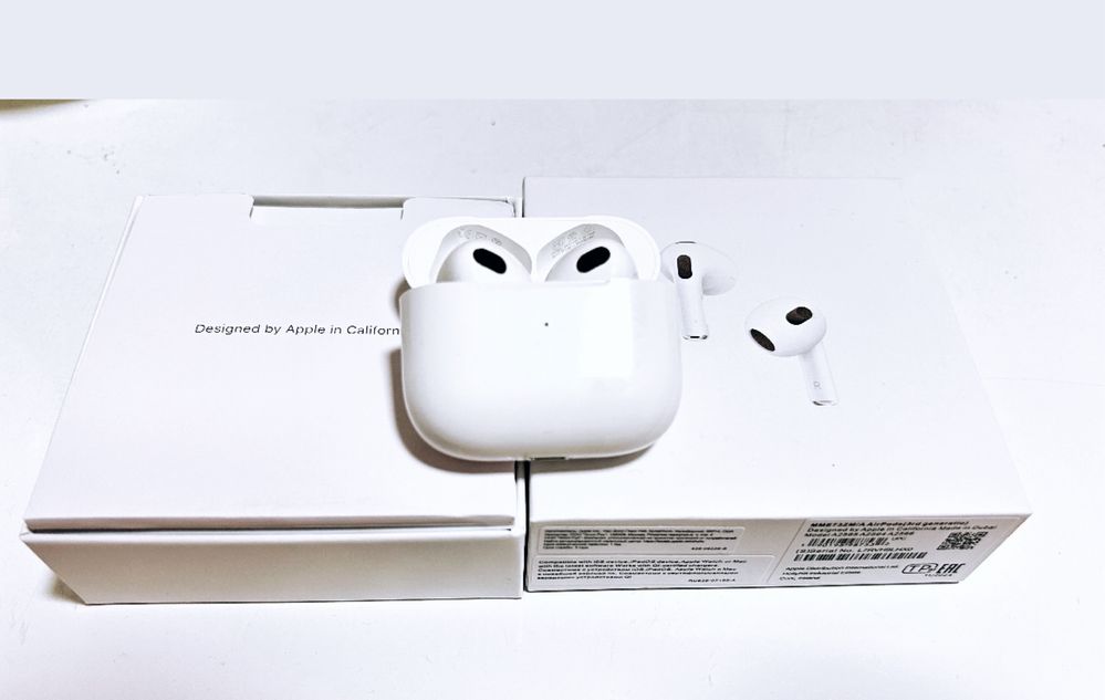 Наушники Apple AirPods 3 with  белый