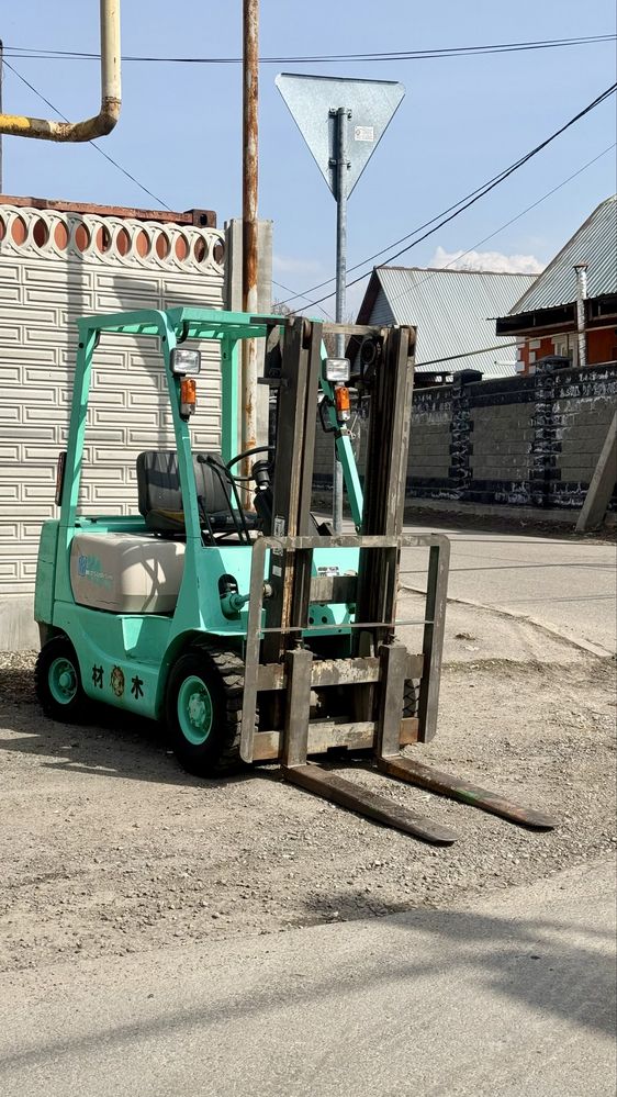 Вилочный погрузчик 650кг и 1,8 тонна