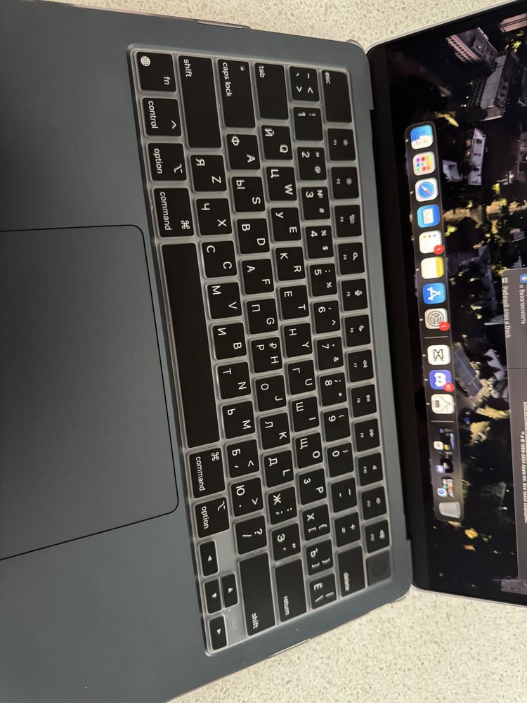 Macbook Air 2024 M3 8/512
