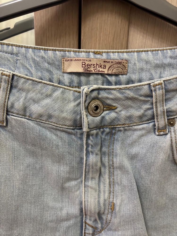 Bershka джинсы женский